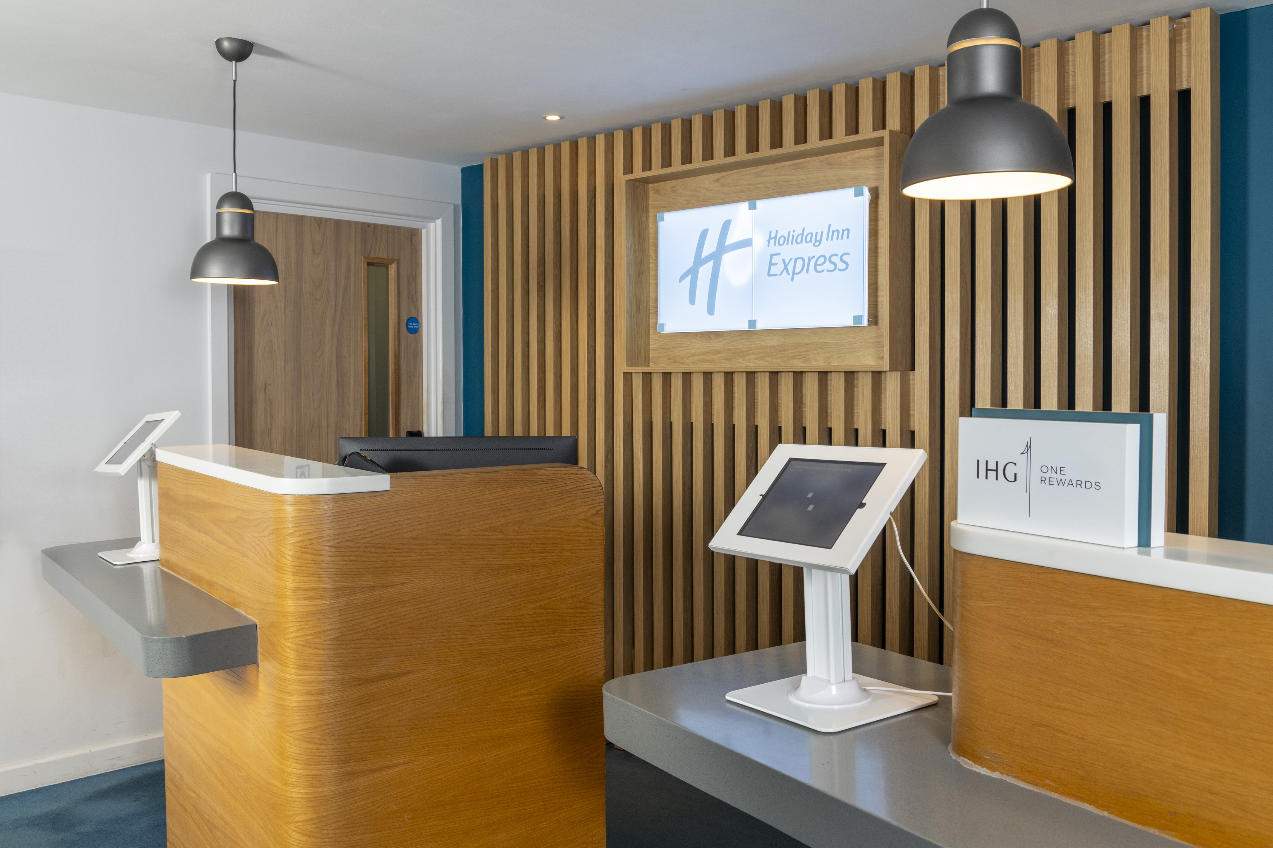 holiday inn express exeter city centre an ihg hotel