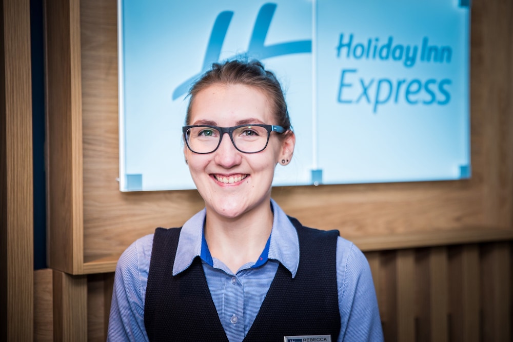 holiday inn express exeter city centre an ihg hotel