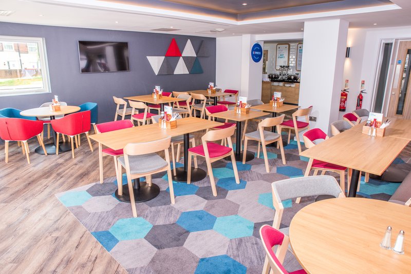 holiday inn express exeter city centre an ihg hotel