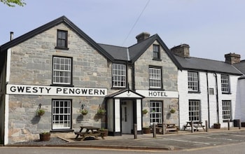 y pengwern