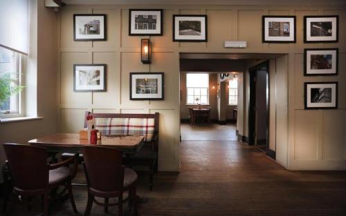 the mitre inn