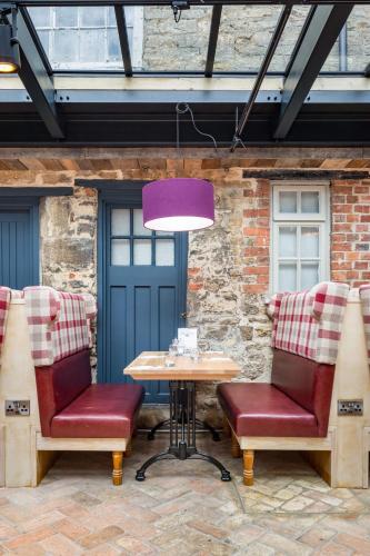 the bull hotel
