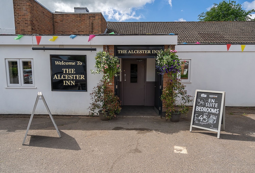 Alcester Inn