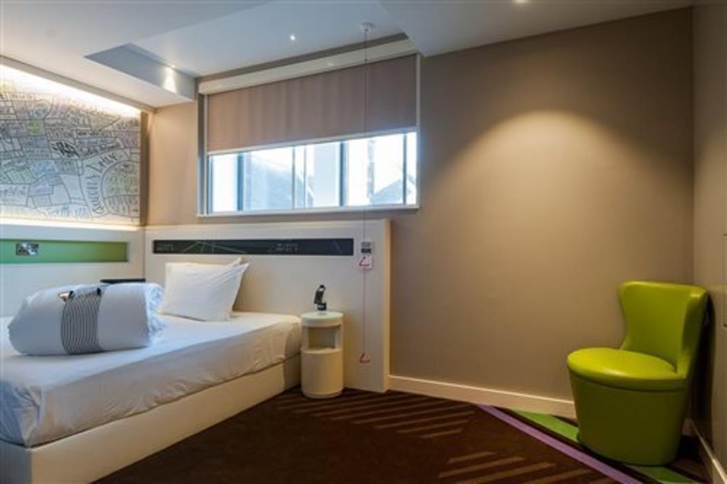 hub by premier inn edinburgh haymarket