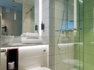 hub by premier inn edinburgh haymarket