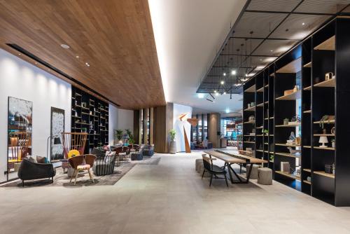 zabeel house by jumeirah the greens