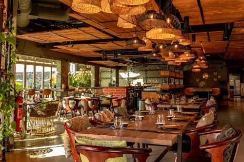 zabeel house by jumeirah the greens