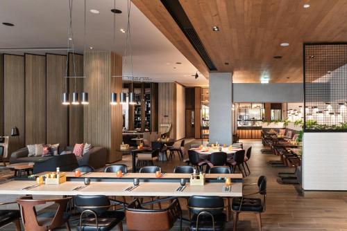 zabeel house by jumeirah the greens