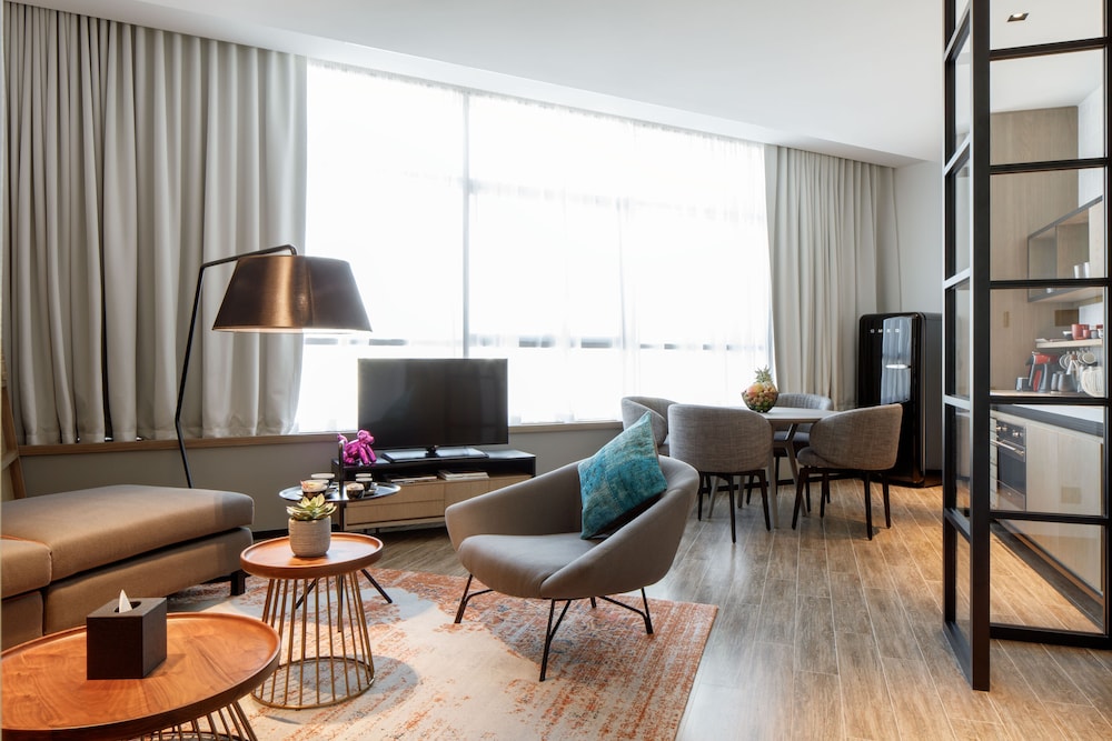 zabeel house by jumeirah the greens