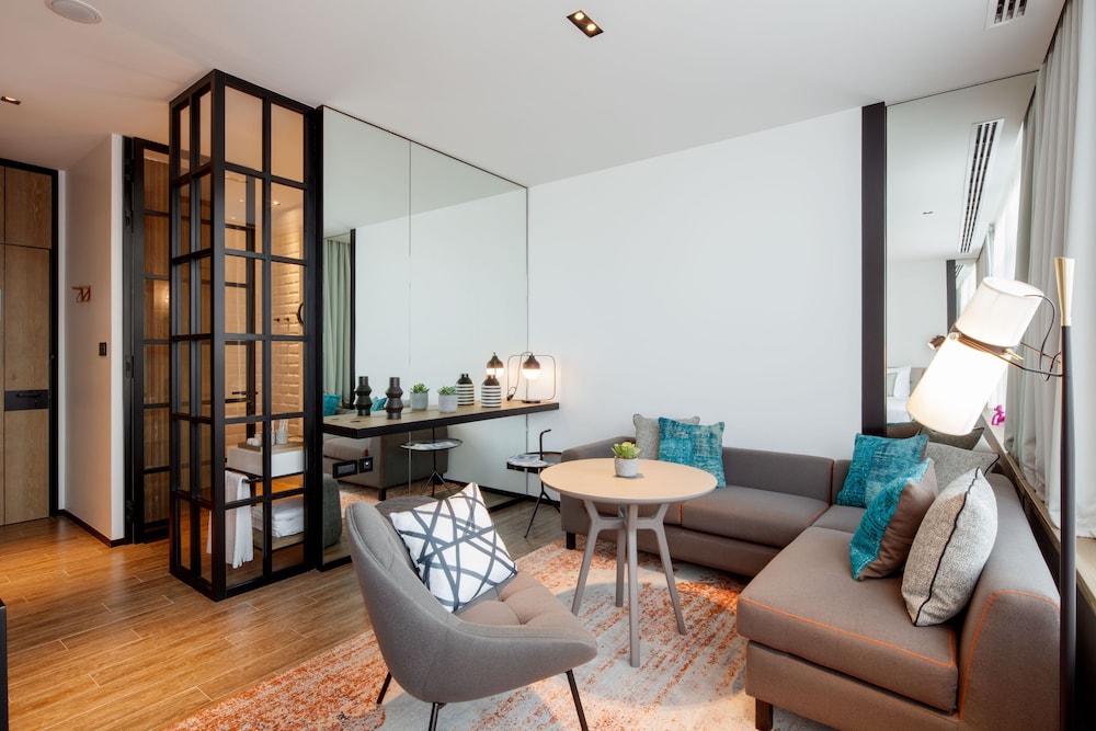 zabeel house by jumeirah the greens