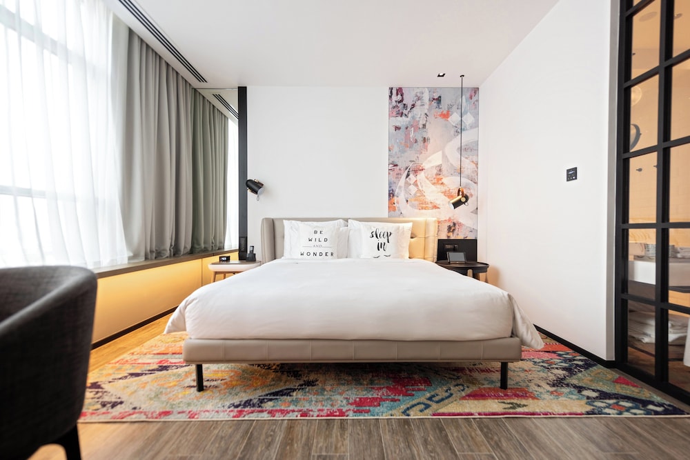 zabeel house by jumeirah the greens