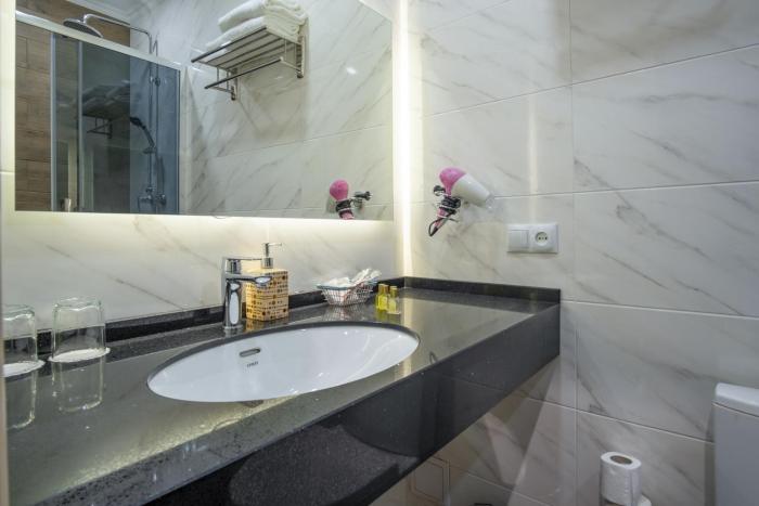 boomerang boutique hotel