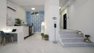 tins hotel city