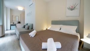 tins hotel city