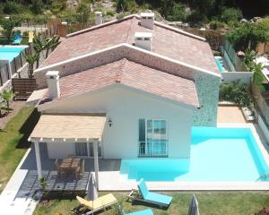 z exclusive hotel and villas