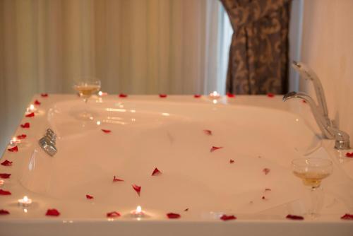 z exclusive hotel and villas