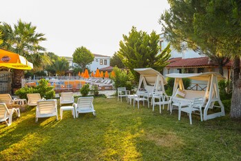 destina suit hotel