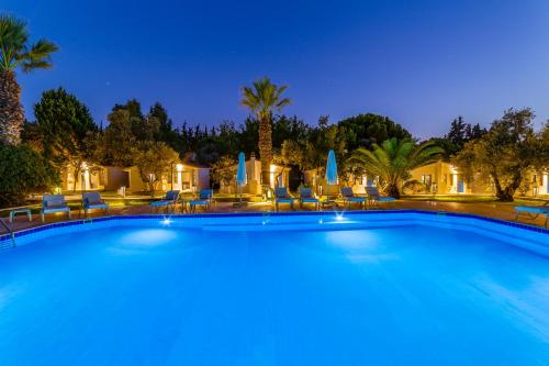 risus garden marina hotel