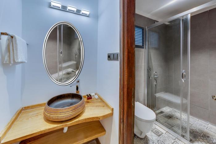 risus garden marina hotel