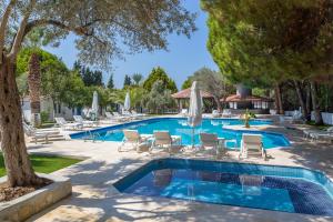 risus garden marina hotel