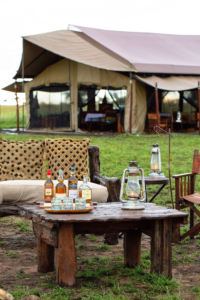 pumzika luxury safari camp east africa camps