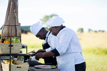 pumzika luxury safari camp east africa camps