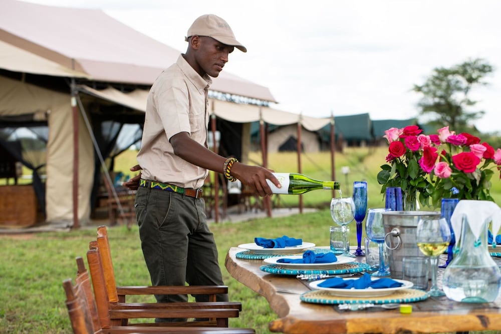 pumzika luxury safari camp east africa camps