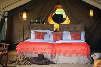 pumzika luxury safari camp east africa camps