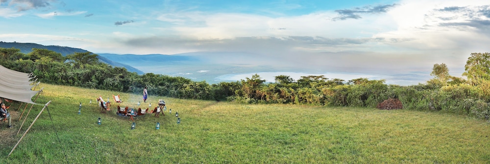 pakulala safari camp east africa camps