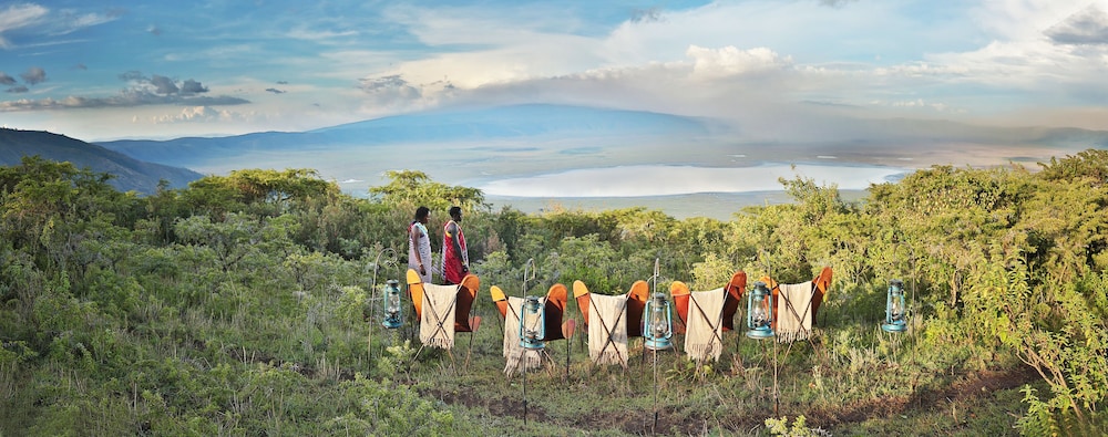 pakulala safari camp east africa camps