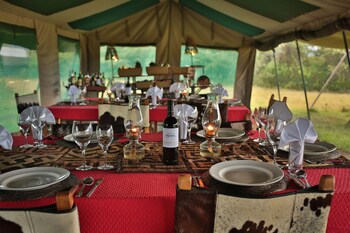 pakulala safari camp east africa camps