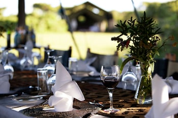 pakulala safari camp east africa camps