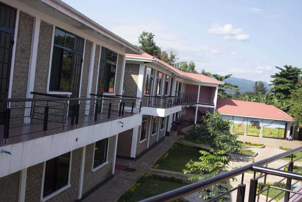 kilimanjaro eco hostel