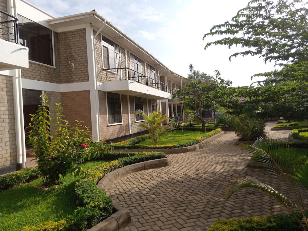 kilimanjaro eco hostel