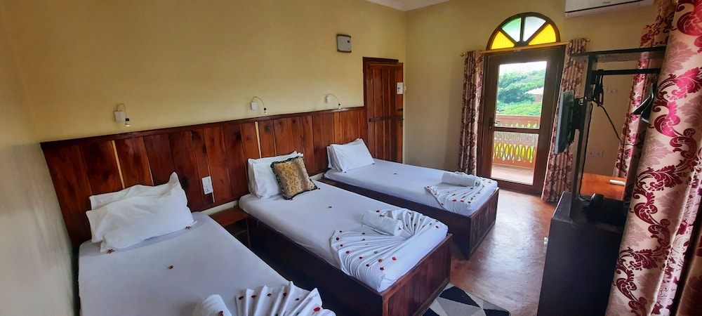 rumaisa hotel