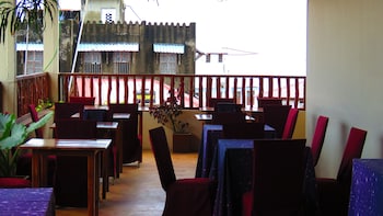 rumaisa hotel