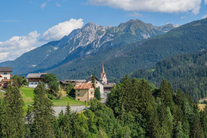 das kleine berghotel