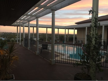 fairway manor accommodation