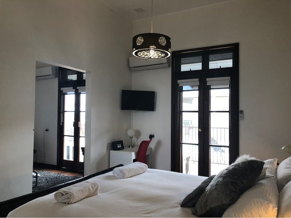 fairway manor accommodation