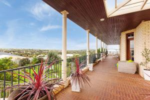 fairway manor accommodation