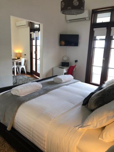 fairway manor accommodation