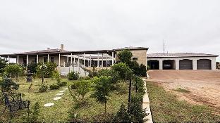 fairway manor accommodation