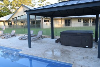 mapleton springs