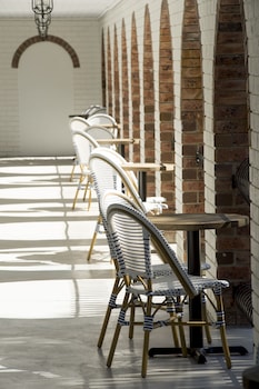 the manor basket range