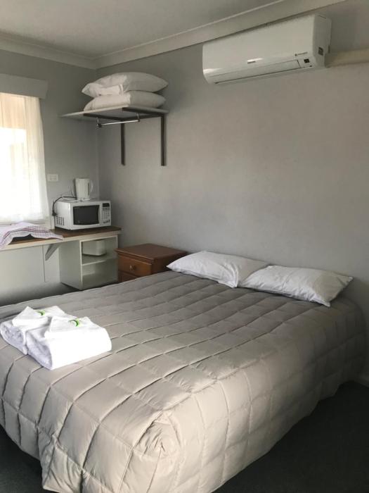 kootingal landview motel