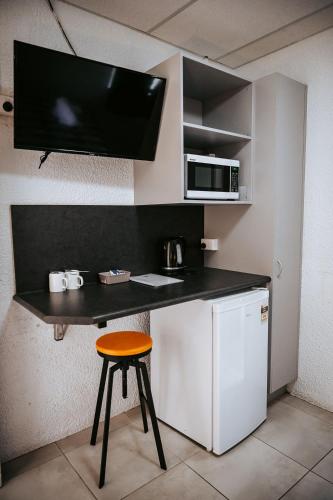 rix hotel motel