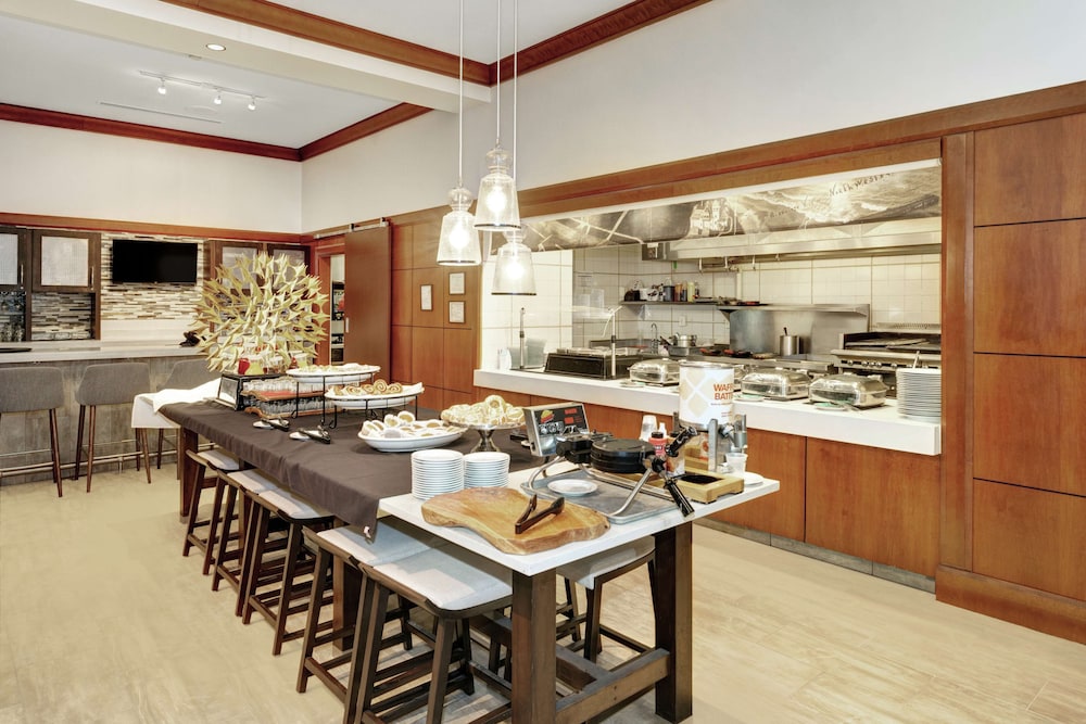 hilton garden inn chicago north shore evanston