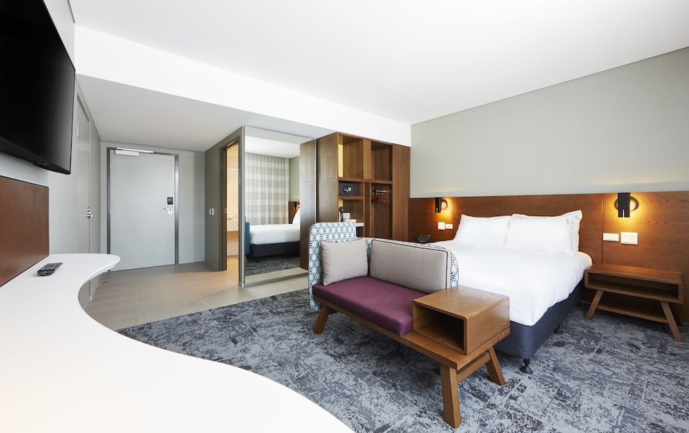 holiday inn express newcastle an ihg hotel
