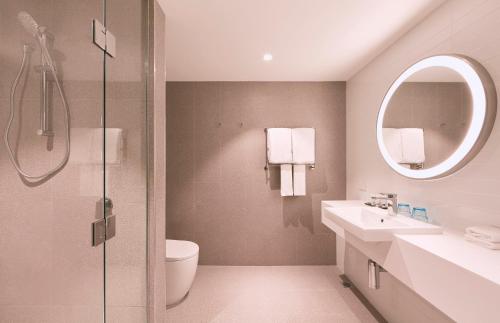 holiday inn express newcastle an ihg hotel