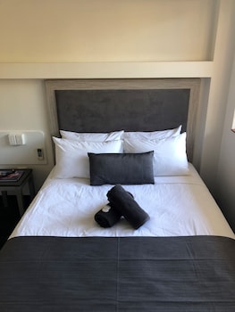 the stuart hotel motel